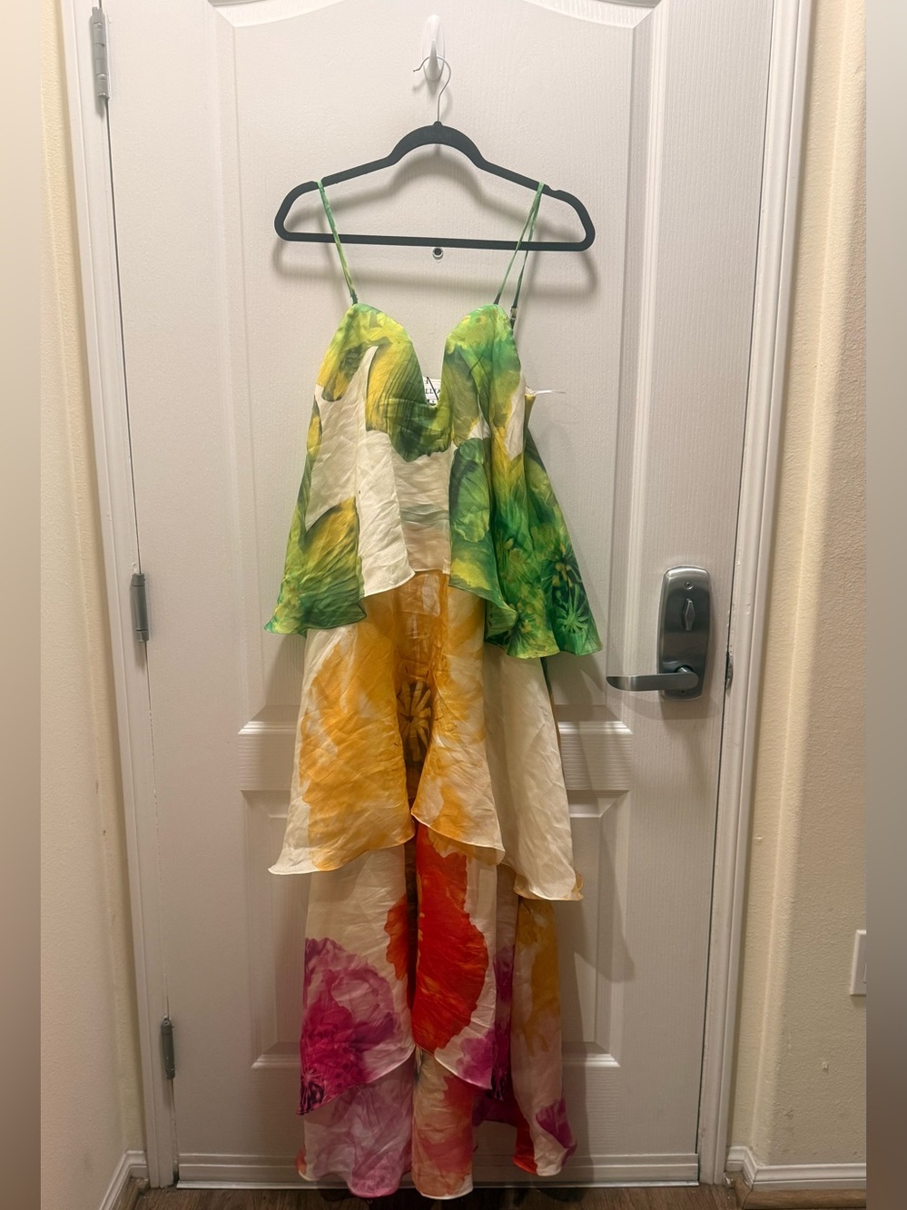 Elliatt Plus Lilia Tiered Gown in Floral Multi Wedding Guest Size S NWT - Picture 6 of 8